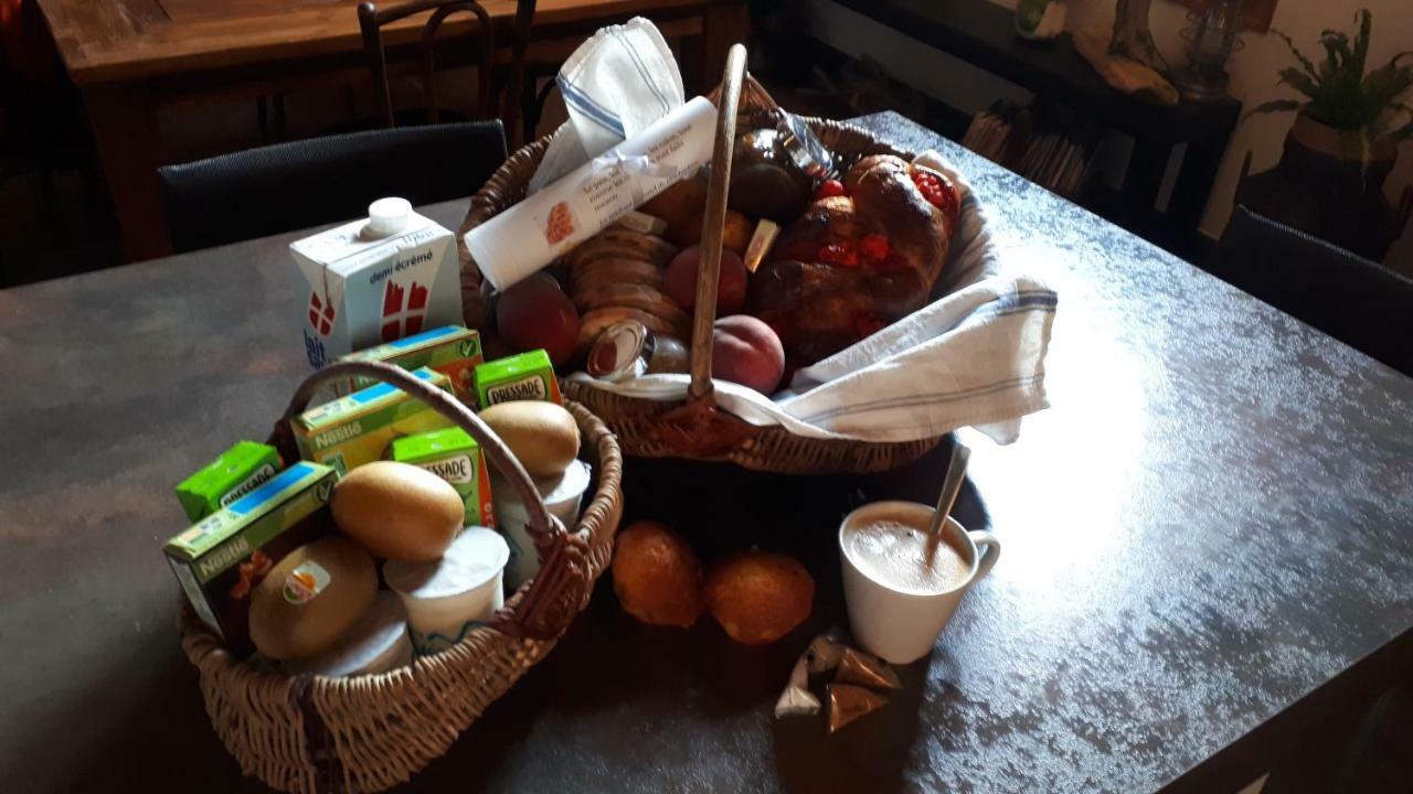 Du Cafe Truchet *
